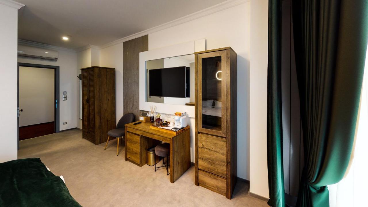 Hotel Angel Sofia Falticeni Luaran gambar