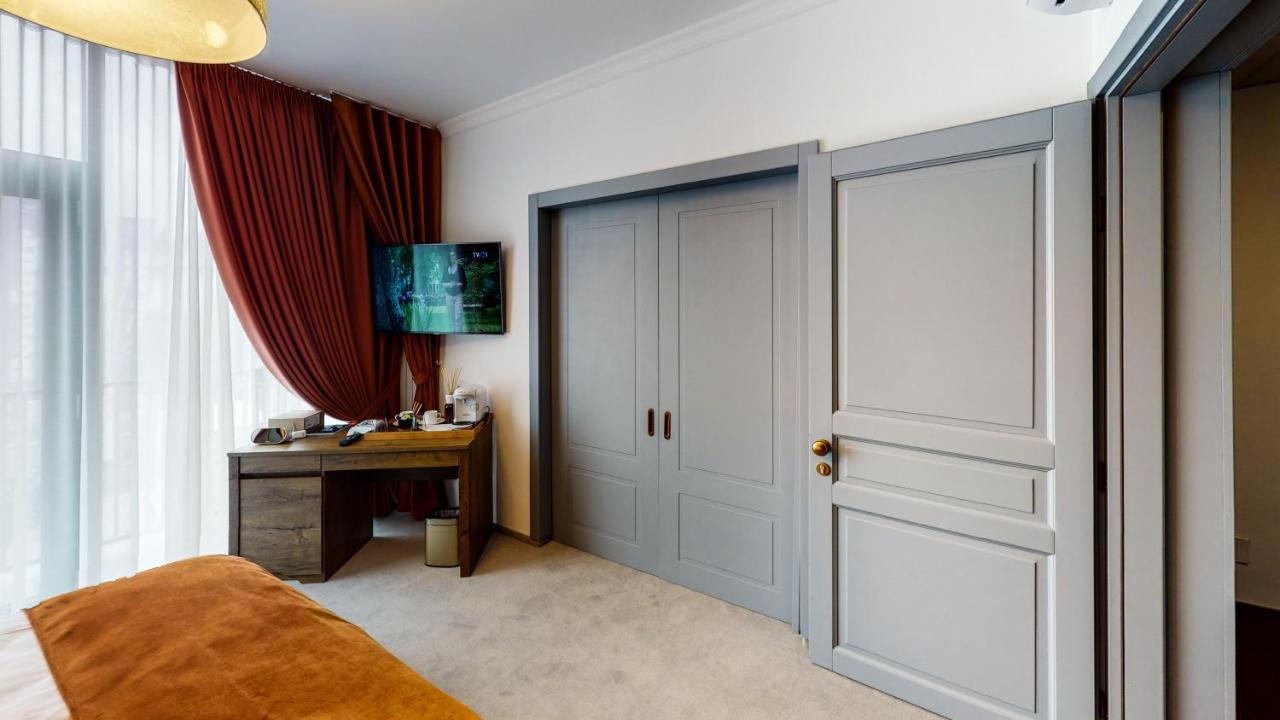 Hotel Angel Sofia Falticeni Luaran gambar