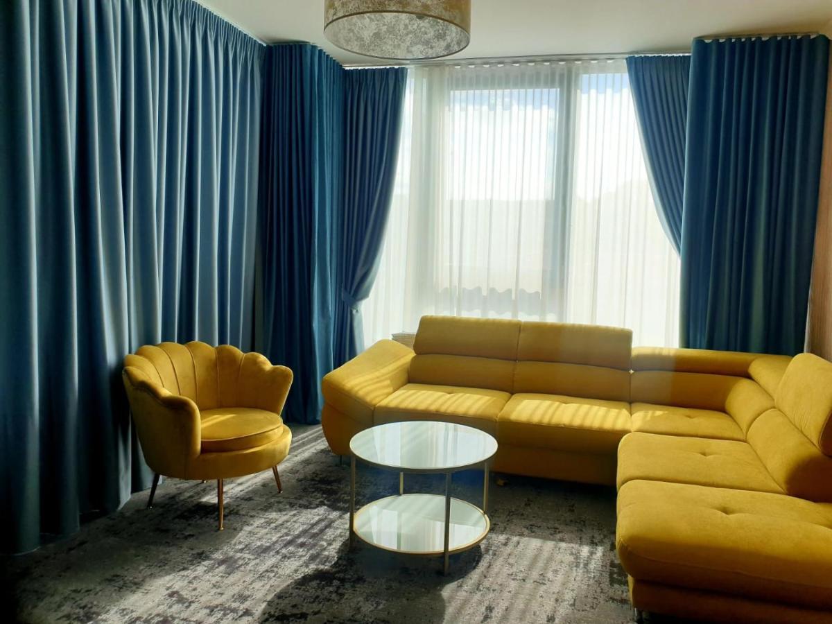 Hotel Angel Sofia Falticeni Luaran gambar